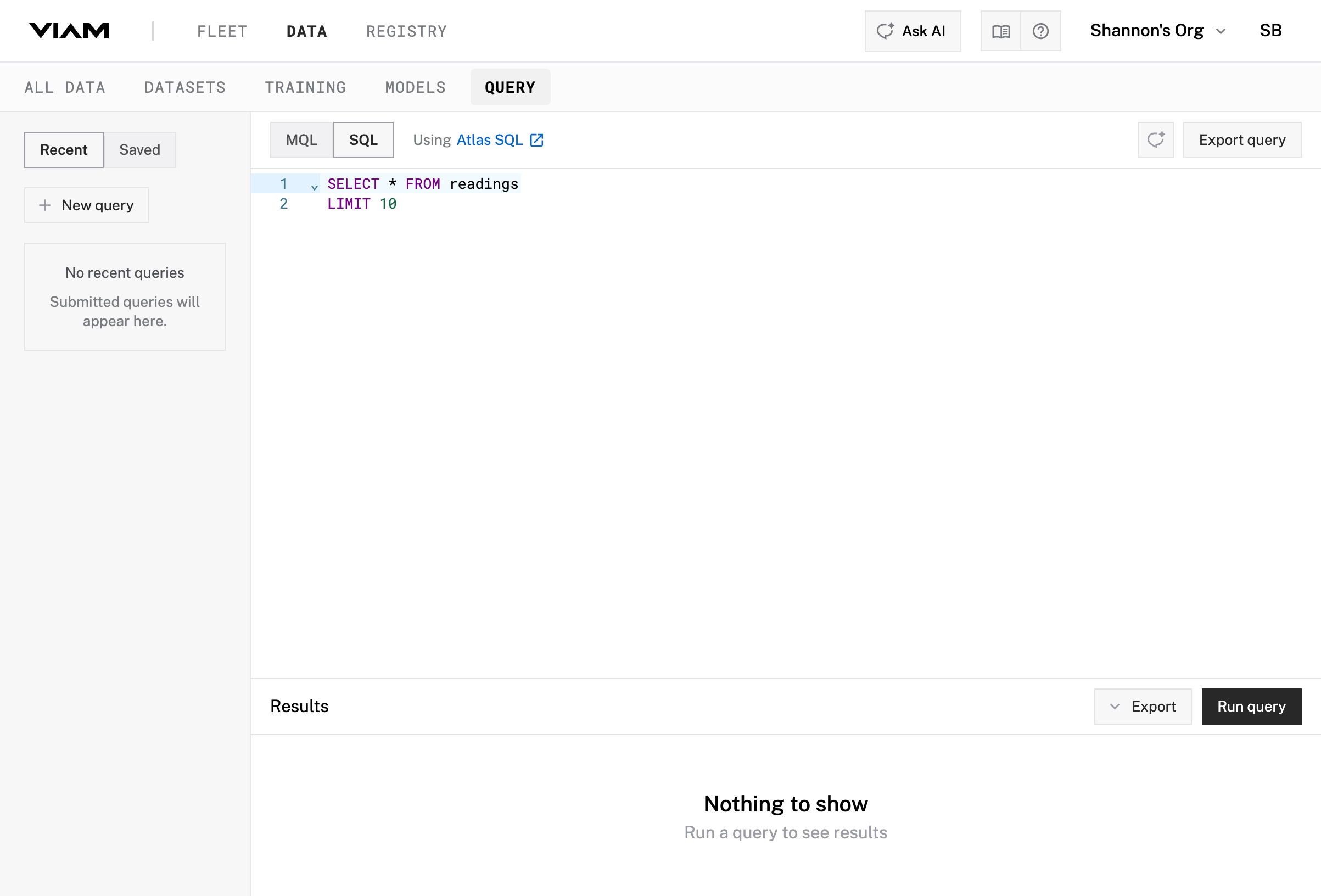 Data Query interface with SQL selected.